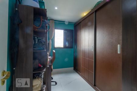 Apartamento à venda com 71m², 3 quartos e 2 vagasquarto 3