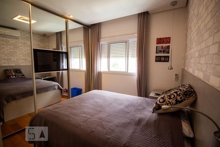 Apartamento à venda com 198m², 3 quartos e 4 vagasQuarto Suíte 2