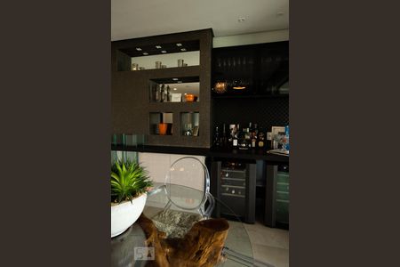 Sala de apartamento à venda com 3 quartos, 198m² em Vila Mariana, São Paulo