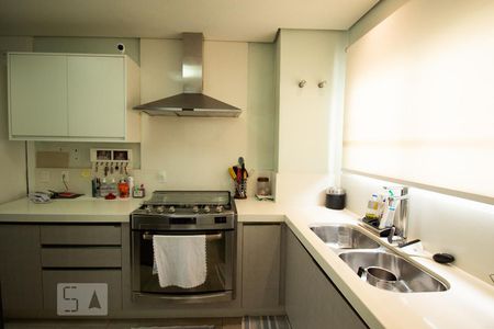 Apartamento à venda com 198m², 3 quartos e 4 vagasCozinha