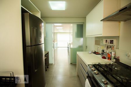Apartamento à venda com 198m², 3 quartos e 4 vagasCozinha