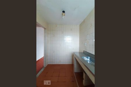 Apartamento para alugar com 45m², 2 quartos e 1 vaga Apartamento para alugar com 45m², 2 quartos e 1 vagaCozinha e Área de Serviço