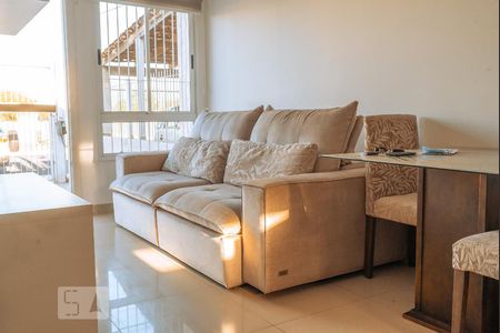 Sala de casa para alugar com 2 quartos, 78m² em Olaria, Canoas