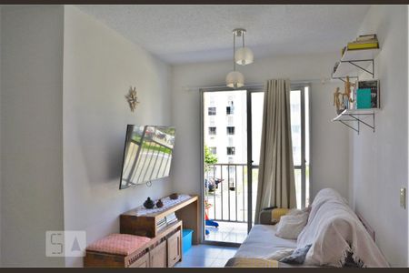 Sala de apartamento para alugar com 2 quartos, 52m² em Taquara, Rio de Janeiro