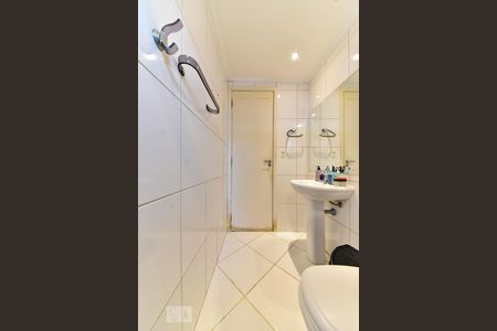 Apartamento para alugar com 46m², 2 quartos e 1 vaga Apartamento para alugar com 46m², 2 quartos e 1 vagaBanheiro Social