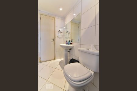 Apartamento para alugar com 46m², 2 quartos e 1 vaga Apartamento para alugar com 46m², 2 quartos e 1 vagaBanheiro Social