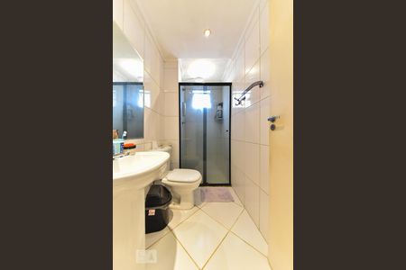 Apartamento para alugar com 46m², 2 quartos e 1 vaga Apartamento para alugar com 46m², 2 quartos e 1 vagaBanheiro Social