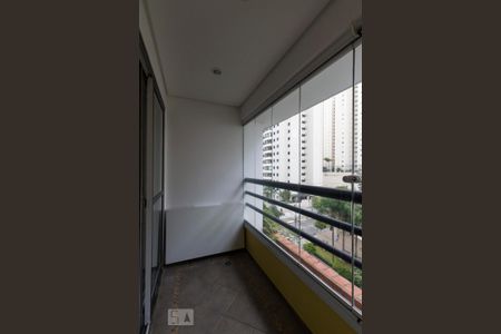 Apartamento para alugar com 55m², 1 quarto e 1 vagavaranda
