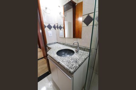 Casa à venda com 160m², 4 quartos e 1 vaga Casa à venda com 160m², 4 quartos e 1 vagaBanheiro da Suíte 4