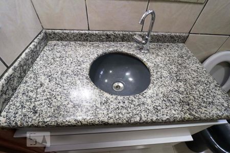 Casa à venda com 160m², 4 quartos e 1 vaga Casa à venda com 160m², 4 quartos e 1 vagaBanheiro da Suíte 3