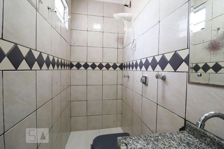Casa à venda com 160m², 4 quartos e 1 vaga Casa à venda com 160m², 4 quartos e 1 vagaBanheiro da Suíte 2