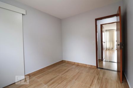 Casa à venda com 160m², 4 quartos e 1 vaga Casa à venda com 160m², 4 quartos e 1 vagaQuarto Suíte 2