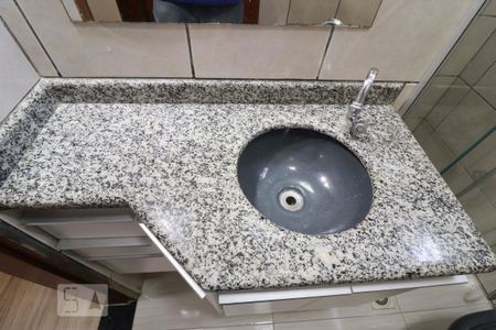 Casa à venda com 160m², 4 quartos e 1 vaga Casa à venda com 160m², 4 quartos e 1 vagaBanheiro da Suíte 4