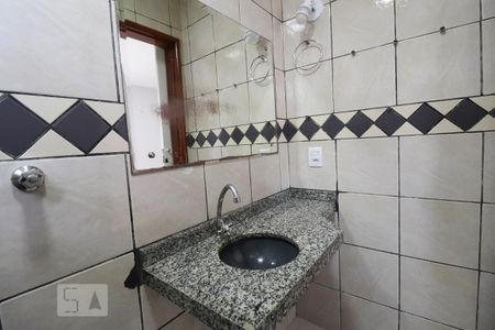Casa à venda com 160m², 4 quartos e 1 vaga Casa à venda com 160m², 4 quartos e 1 vagaBanheiro da Suíte 2