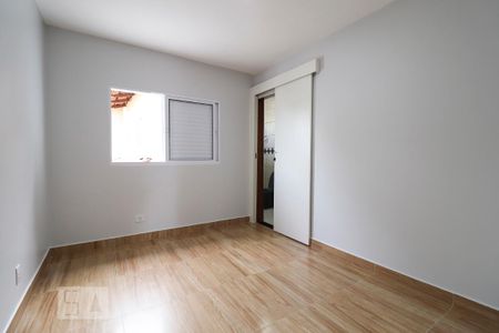 Casa à venda com 160m², 4 quartos e 1 vaga Casa à venda com 160m², 4 quartos e 1 vagaQuarto Suíte 2
