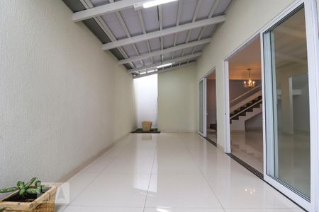 Varanda de casa à venda com 4 quartos, 160m² em Jardim Planalto, Goiânia