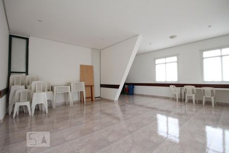 Apartamento à venda com 74m², 3 quartos e 1 vagaSalão de festas