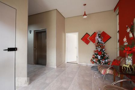 Apartamento à venda com 74m², 3 quartos e 1 vagaHall social