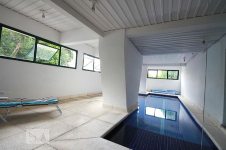 Apartamento à venda com 74m², 3 quartos e 1 vagaPiscina