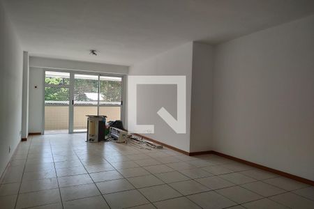 Sala de apartamento à venda com 4 quartos, 129m² em Freguesia (jacarepaguá), Rio de Janeiro