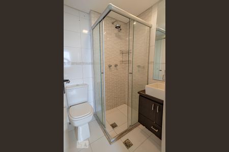 Banheiro de apartamento para alugar com 2 quartos, 73m² em Jaguaré, São Paulo