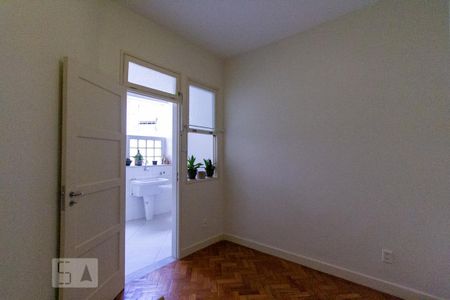 Apartamento à venda com 216m², 3 quartos e 1 vagaQuarto de Serviço