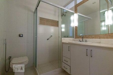 Apartamento à venda com 216m², 3 quartos e 1 vagaBanheiro Hall