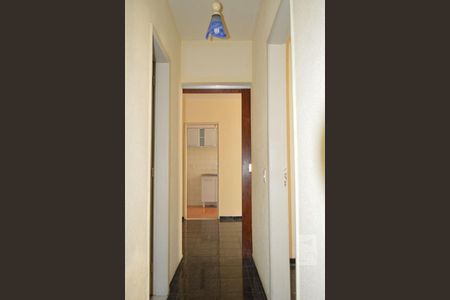 Corredor de apartamento à venda com 2 quartos, 61m² em Fonseca, Niterói