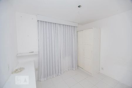 Quarto 1 de apartamento à venda com 2 quartos, 55m² em Maceió, Niterói