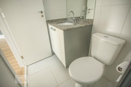 Apartamento para alugar com 50m², 2 quartos e 1 vaga Apartamento para alugar com 50m², 2 quartos e 1 vagaBanheiro
