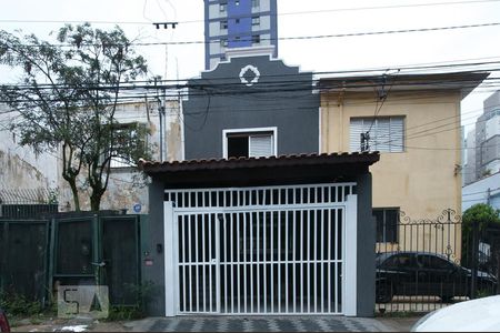 Casa à venda com 130m², 3 quartos e 1 vagaFachada