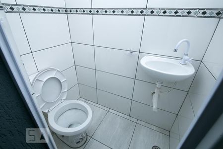 Casa à venda com 130m², 3 quartos e 1 vagaBanheiro 2