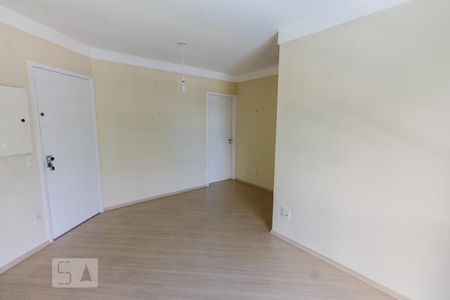 Sala de apartamento para alugar com 2 quartos, 63m² em Bela Aliança, São Paulo