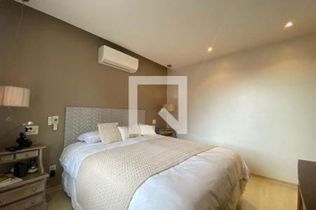 Casa à venda com 585m², 4 quartos e 6 vagas Casa à venda com 585m², 4 quartos e 6 vagasSuíte 2