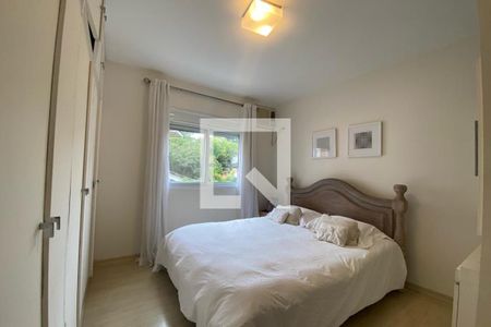 Casa à venda com 585m², 4 quartos e 6 vagas Casa à venda com 585m², 4 quartos e 6 vagasSuíte 1