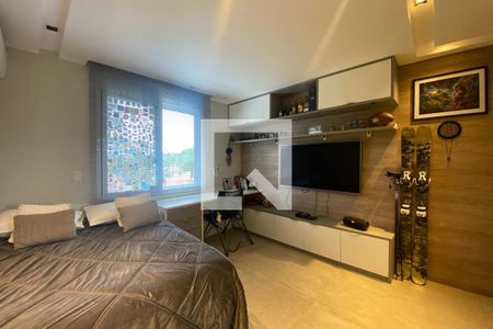 Casa à venda com 585m², 4 quartos e 6 vagas Casa à venda com 585m², 4 quartos e 6 vagasSuíte 3