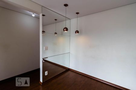 Sala de apartamento para alugar com 3 quartos, 56m² em Liberdade, São Paulo