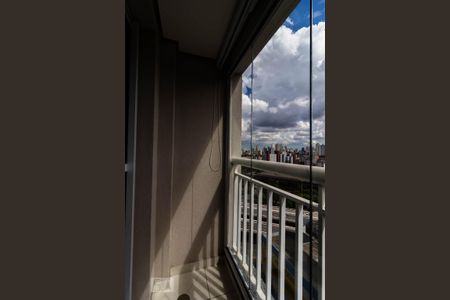 Apartamento para alugar com 56m², 3 quartos e 1 vaga Apartamento para alugar com 56m², 3 quartos e 1 vagaSacada