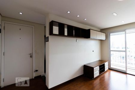Sala de apartamento para alugar com 3 quartos, 56m² em Liberdade, São Paulo
