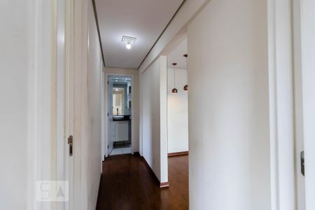 Apartamento para alugar com 56m², 3 quartos e 1 vaga Apartamento para alugar com 56m², 3 quartos e 1 vagaCorredor
