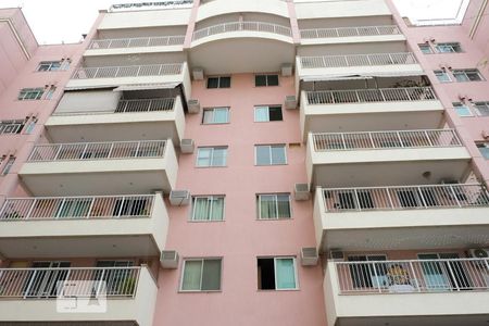 Apartamento à venda com 179m², 3 quartos e 2 vagasFachada