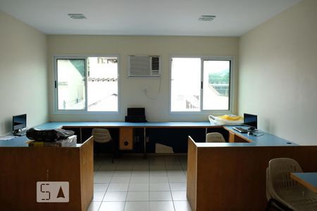 Apartamento à venda com 179m², 3 quartos e 2 vagasSalão de jogos