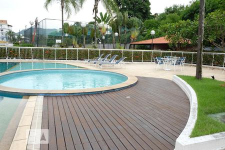 Apartamento à venda com 179m², 3 quartos e 2 vagasÁrea comum - Piscina