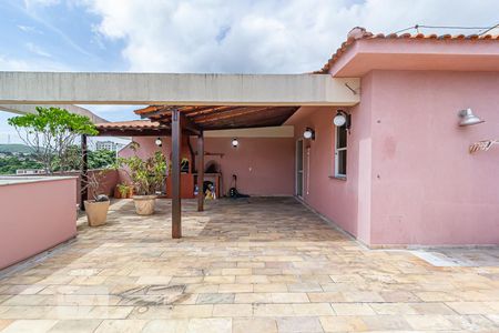 Apartamento à venda com 179m², 3 quartos e 2 vagasÁrea comum