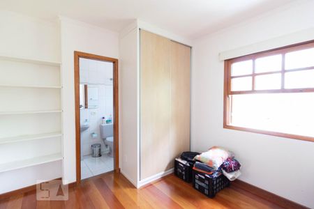 Quarto de casa de condomínio para alugar com 2 quartos, 70m² em Jardim Monjolo, São Paulo