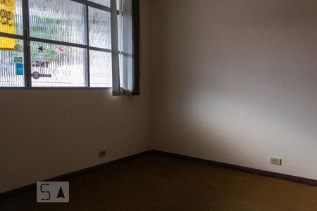 Casa à venda com 159m², 4 quartos e 2 vagasQuarto 1