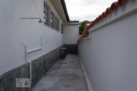 Casa à venda com 159m², 4 quartos e 2 vagasÁrea Externa