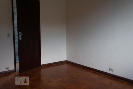 Casa à venda com 159m², 4 quartos e 2 vagasQuarto 4