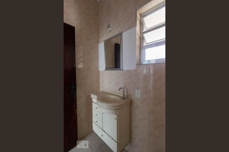 Apartamento para alugar com 76m², 2 quartos e 1 vaga Apartamento para alugar com 76m², 2 quartos e 1 vagaBanheiro