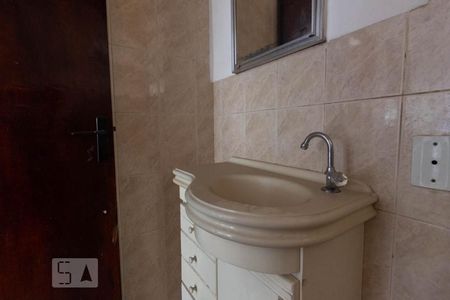 Apartamento para alugar com 76m², 2 quartos e 1 vaga Apartamento para alugar com 76m², 2 quartos e 1 vagaBanheiro